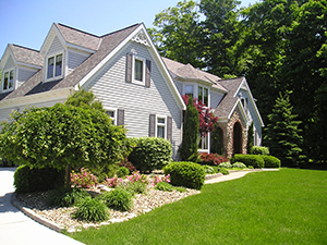 Landscapers and Lawncare Services in Woodland Hills, CA